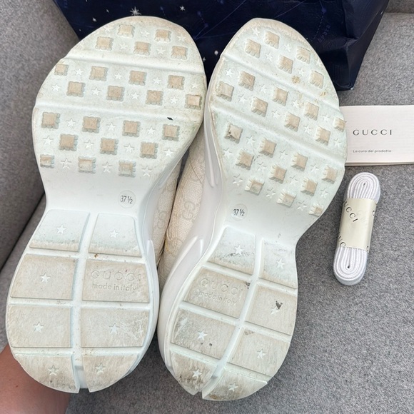 Gucci Women’s Rhyton White Leather Sneakers 💖 - Picture 3 of 5